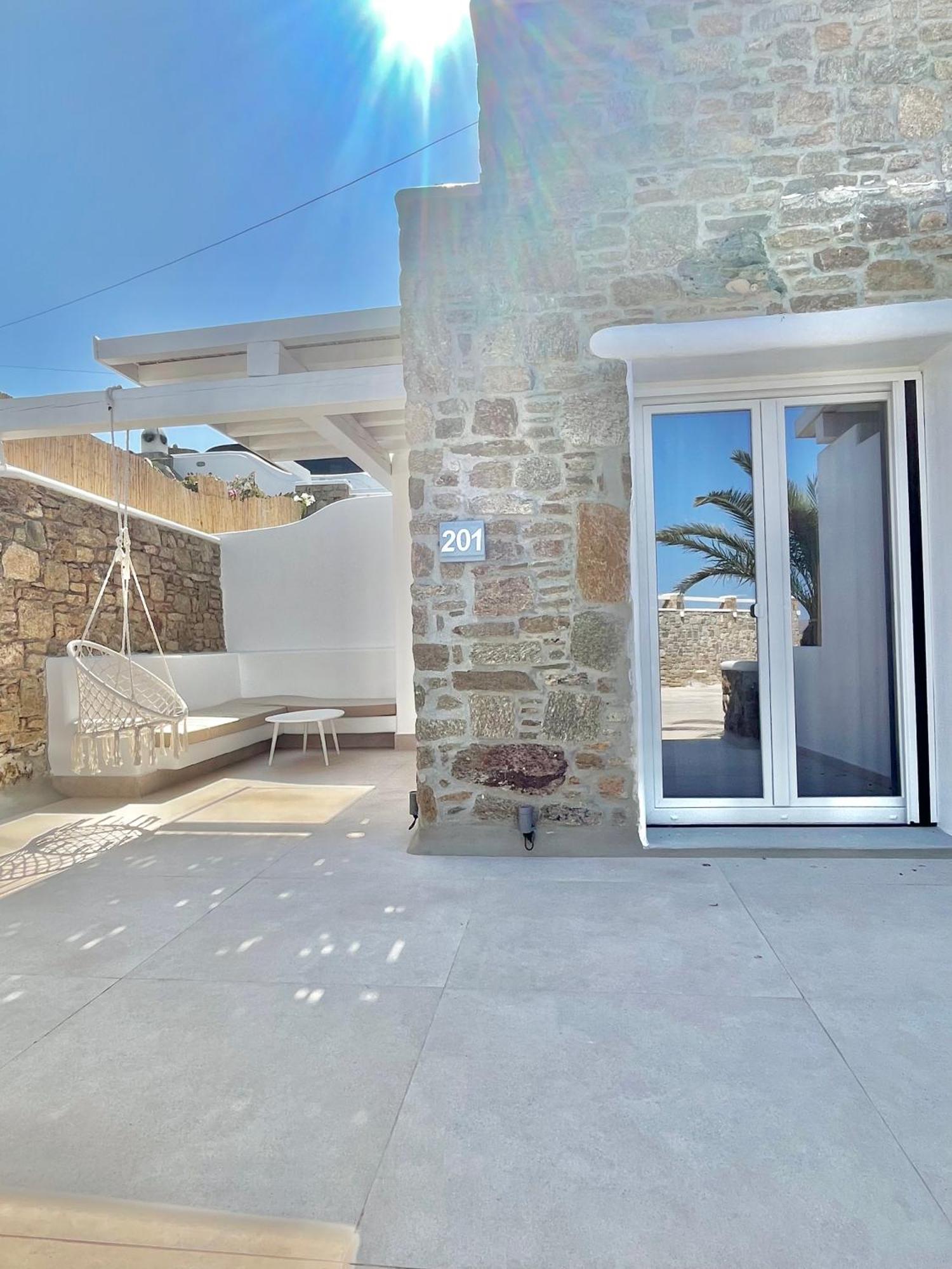 Crystal Suites Mykonos Town Ngoại thất bức ảnh